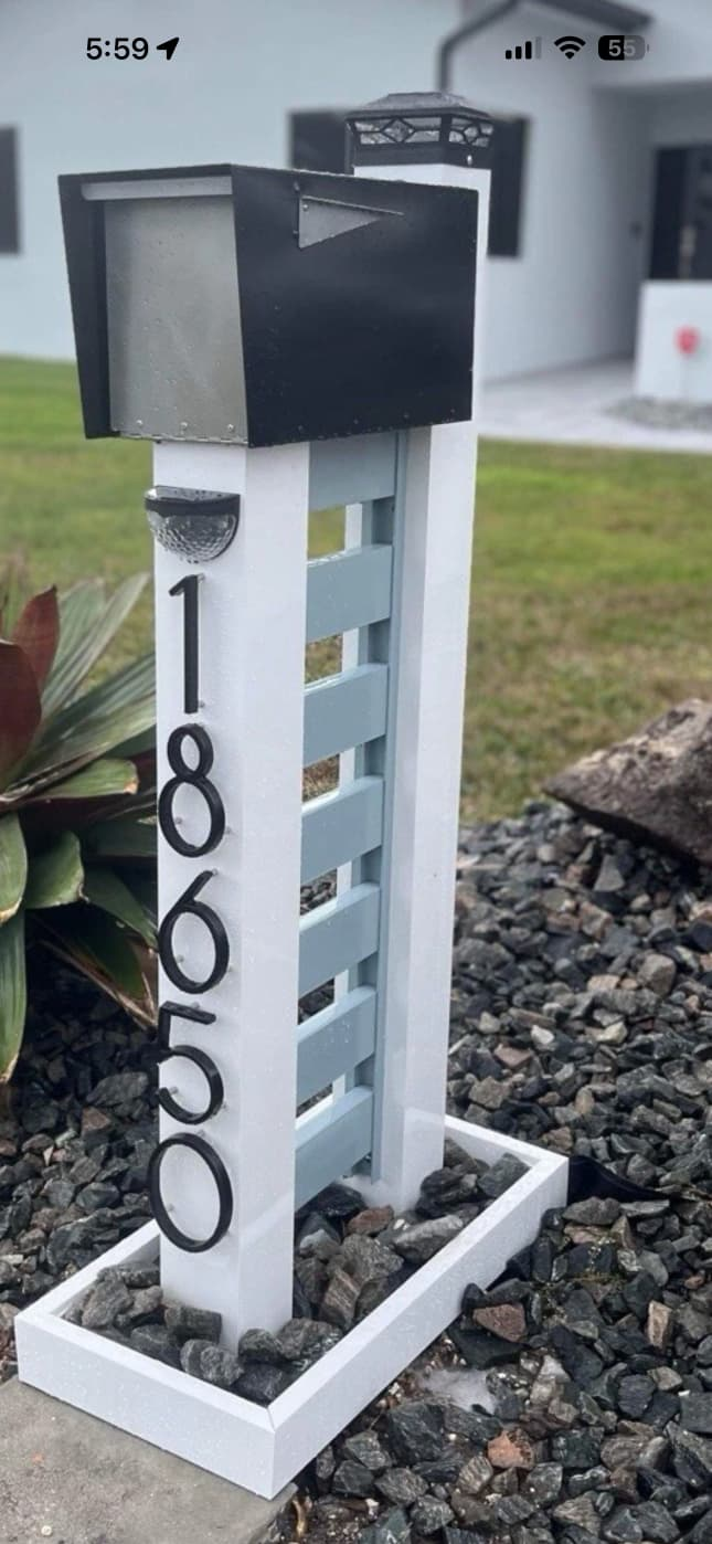 Custom Mailboxes